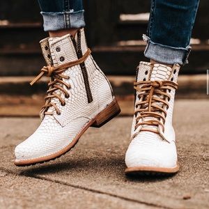 ISO These Freebird by Steven Manchesters